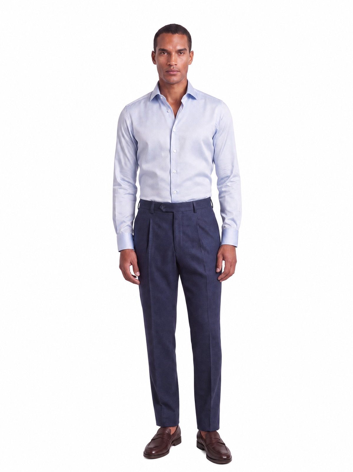 Camicia uomo azzurro chiaro, indossata, vista frontale