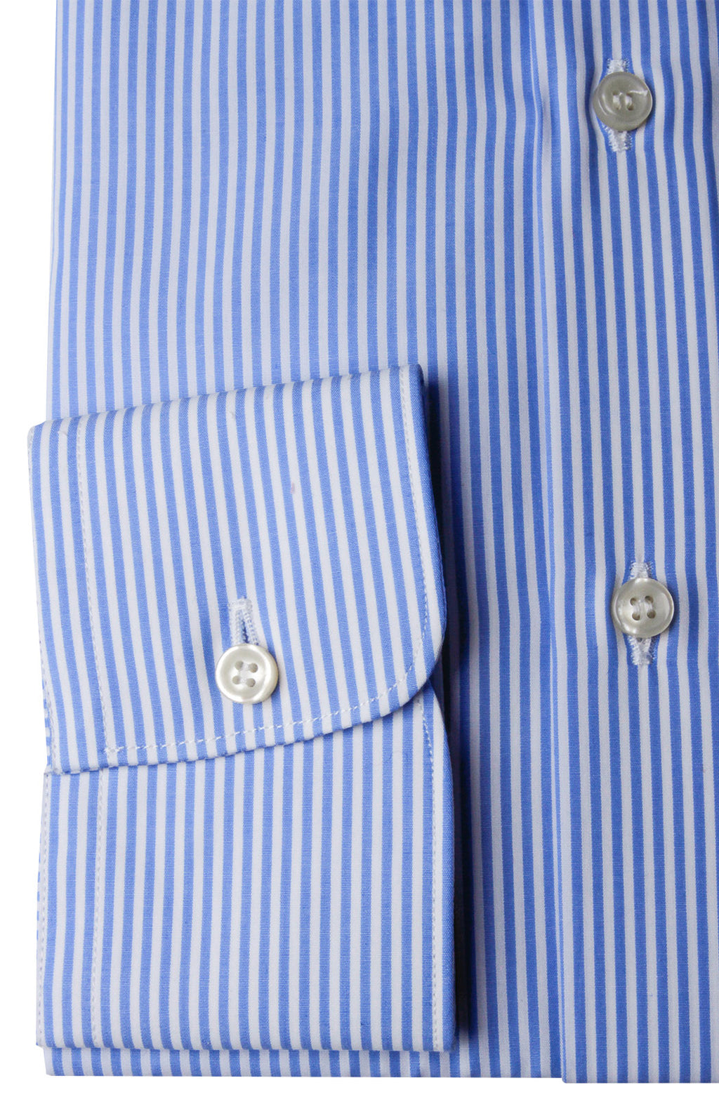 Camicia Ingram rigata con collo semi-aperto e vestibilità slim.