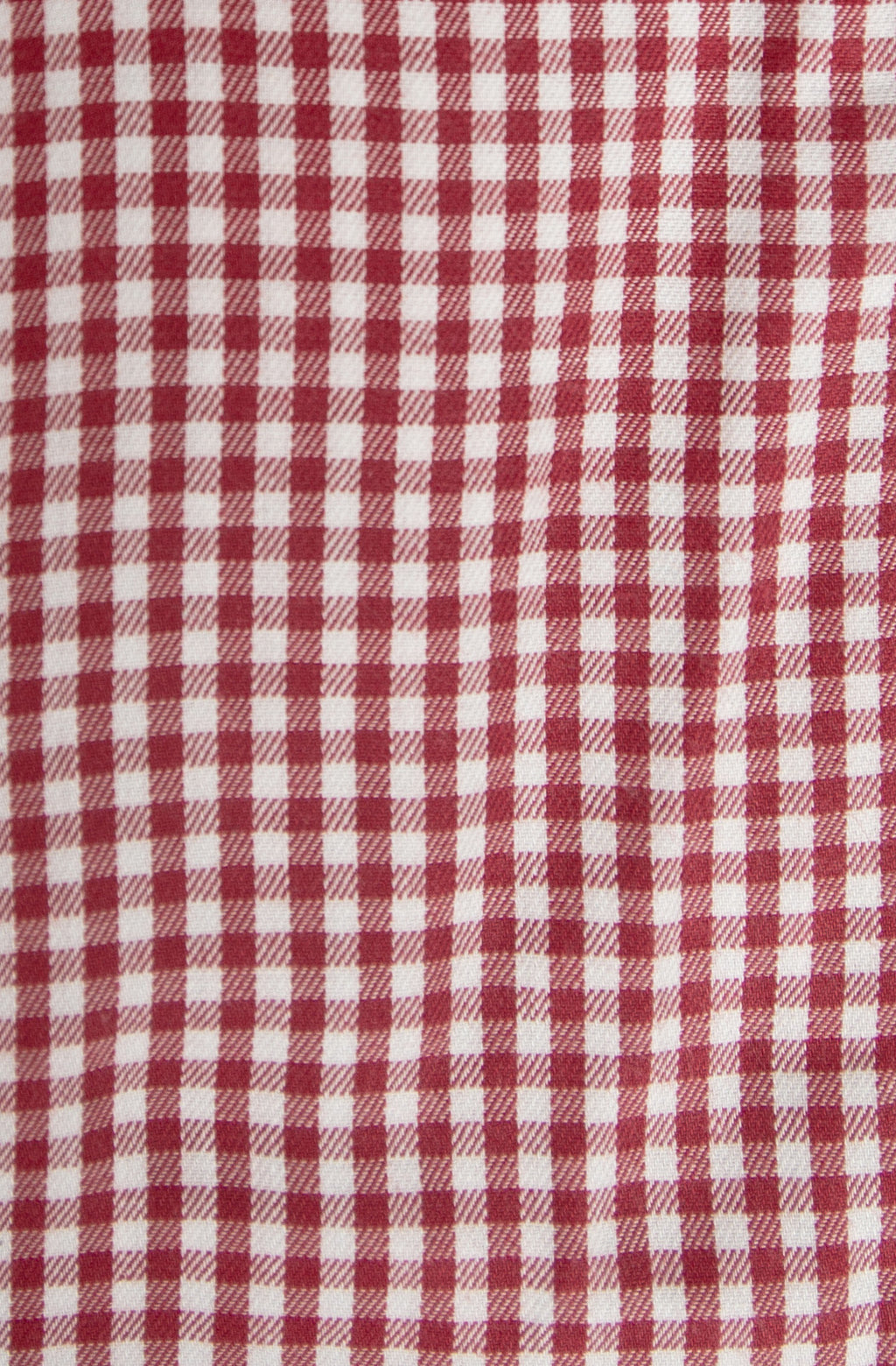 Men's slim shirt in pure cotton flannel with check print. Ingram Men